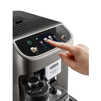 DeLonghi ECAM320.70.TB Magnifica Plus 3,5" érintőképernyő LatteCrema Hot 18 program 19 L víztartály #4