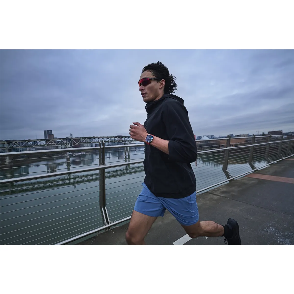 Amazfit W2435EU1N Bip 6 fekete #3