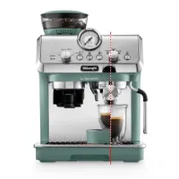 DeLonghi EC9155.GR La Specialista Arte 15 őrlési fokozat 3 lefőzési hőmérséklet MyLatte Art gőzkar