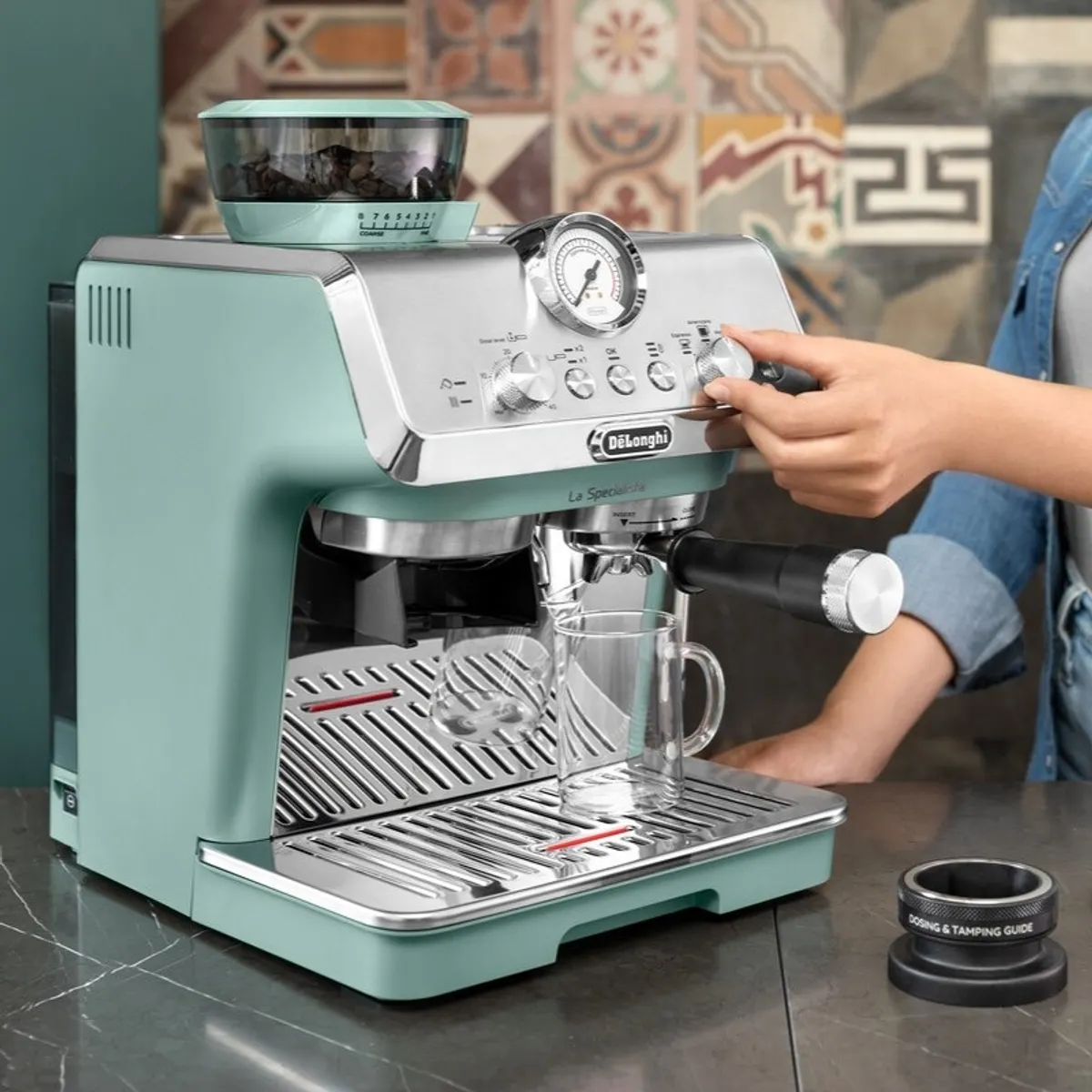 DeLonghi EC9155.GR La Specialista Arte 15 őrlési fokozat 3 lefőzési hőmérséklet MyLatte Art gőzkar #5