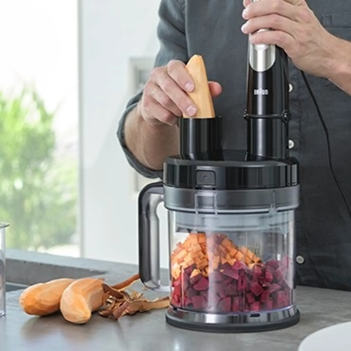 Braun MQ9195XLI MultiQuick 9 botmixer 1200 W 2 L edénykapacitás 0,5 L aprító 0,6 L csőröspohár rozsdamentes acél penge #3